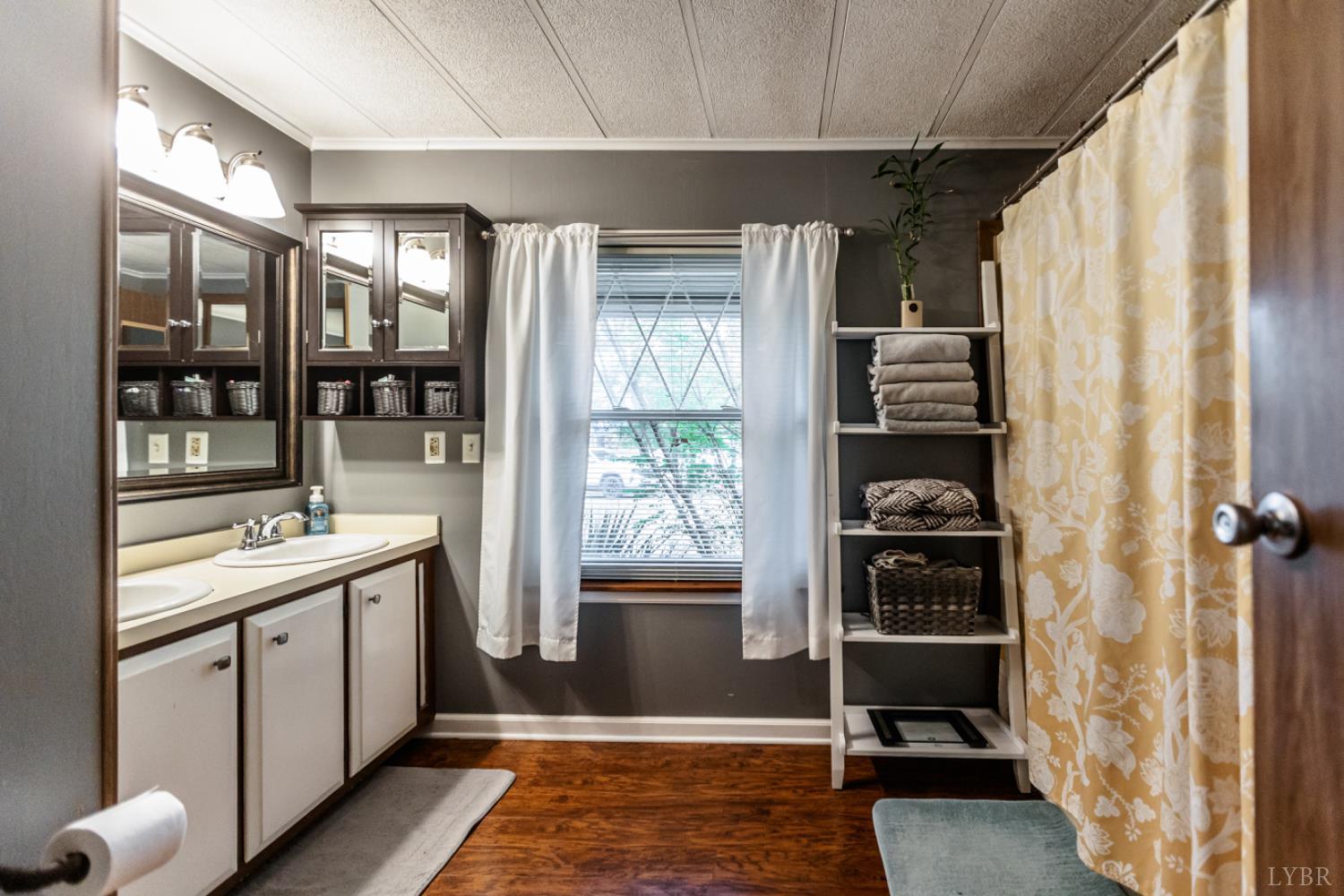 301 Log Cabin Road Appomattox, VA 24522 - Photo 21 of 40