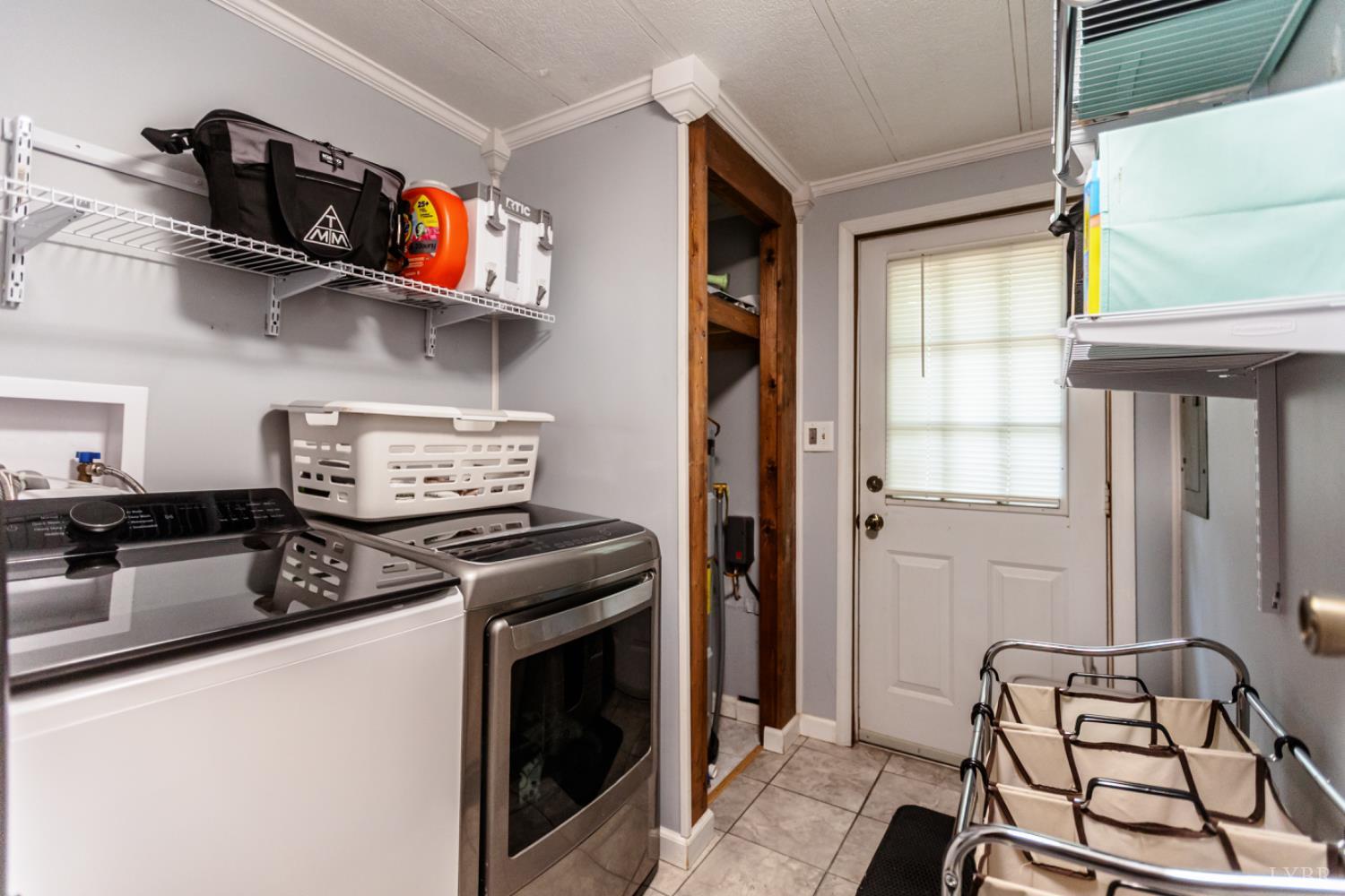 301 Log Cabin Road Appomattox, VA 24522 - Photo 23 of 40