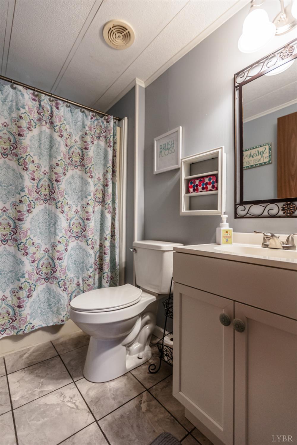 301 Log Cabin Road Appomattox, VA 24522 - Photo 32 of 40