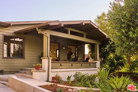 $1,950,000 | 948 Elyria Drive, Los Angeles, CA 90065