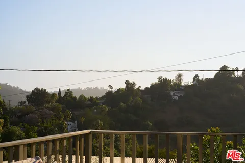 $1,950,000 | 948 Elyria Drive, Los Angeles, CA 90065