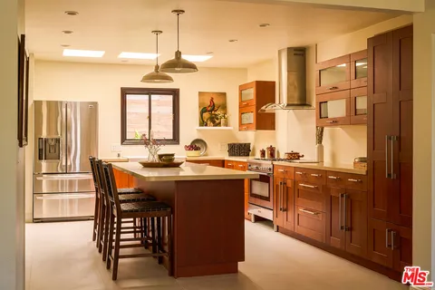 $1,950,000 | 948 Elyria Drive, Los Angeles, CA 90065