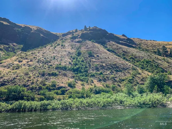 $3,000,000 | Tbd Bentz Lodge, Craigmont, ID 83523