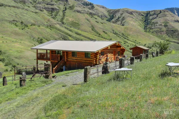 $3,000,000 | Tbd Bentz Lodge, Craigmont, ID 83523