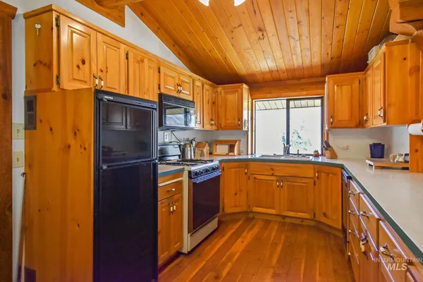 $3,000,000 | Tbd Bentz Lodge, Craigmont, ID 83523