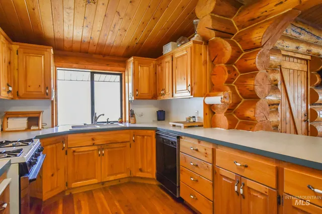 $3,000,000 | Tbd Bentz Lodge, Craigmont, ID 83523