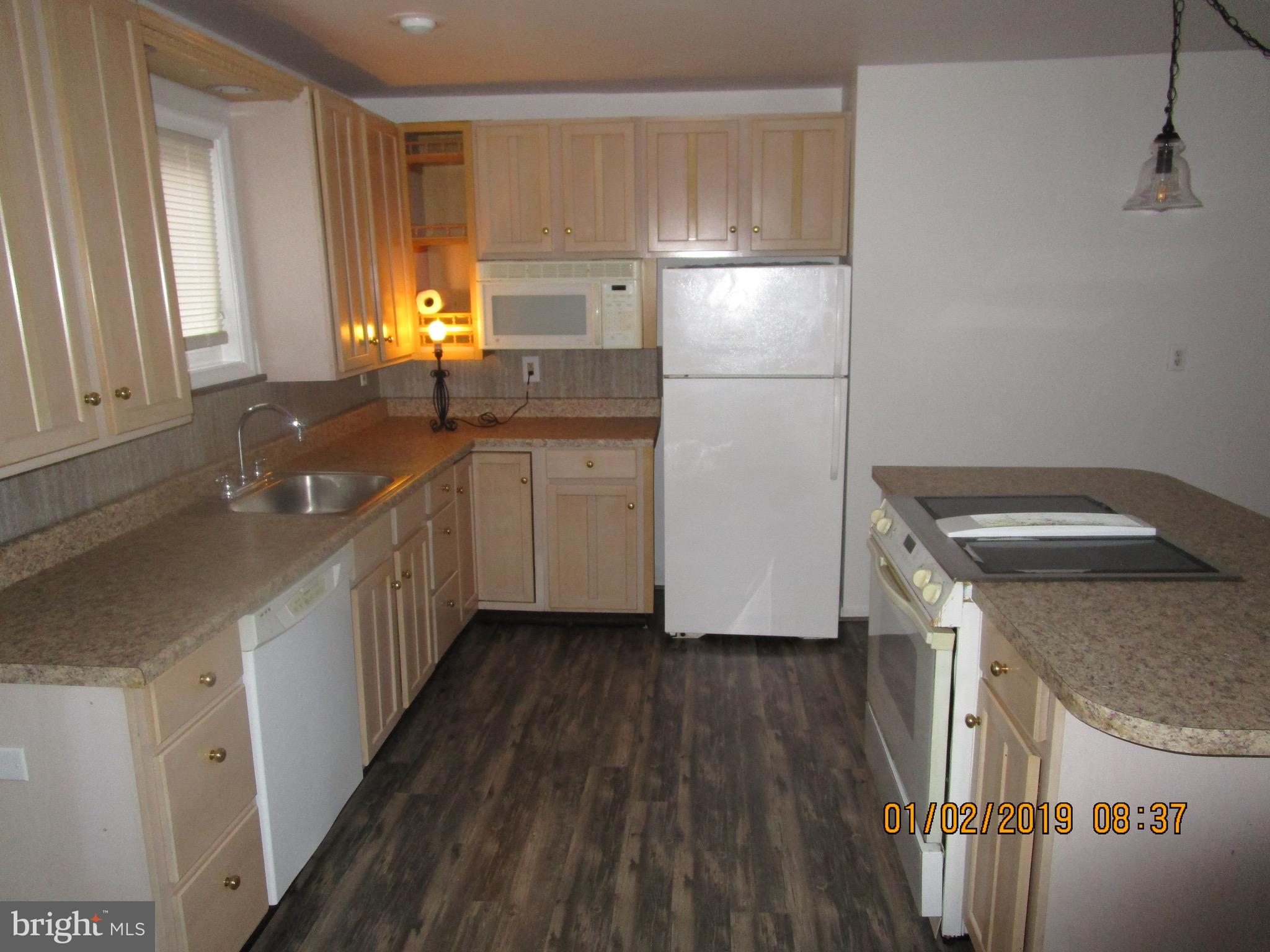22842 Pine Road Lewes, DE 19958 - Photo 8 of 14 Kitchen
