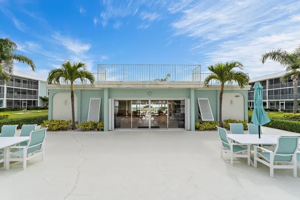 $719,000 | 100 Waterway Road, Unit E305, Tequesta, FL 33469