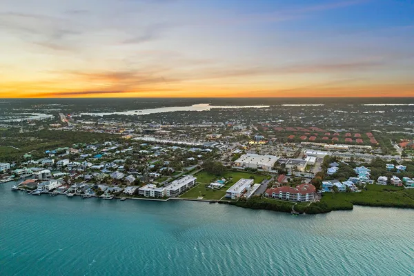$719,000 | 100 Waterway Road, Unit E305, Tequesta, FL 33469