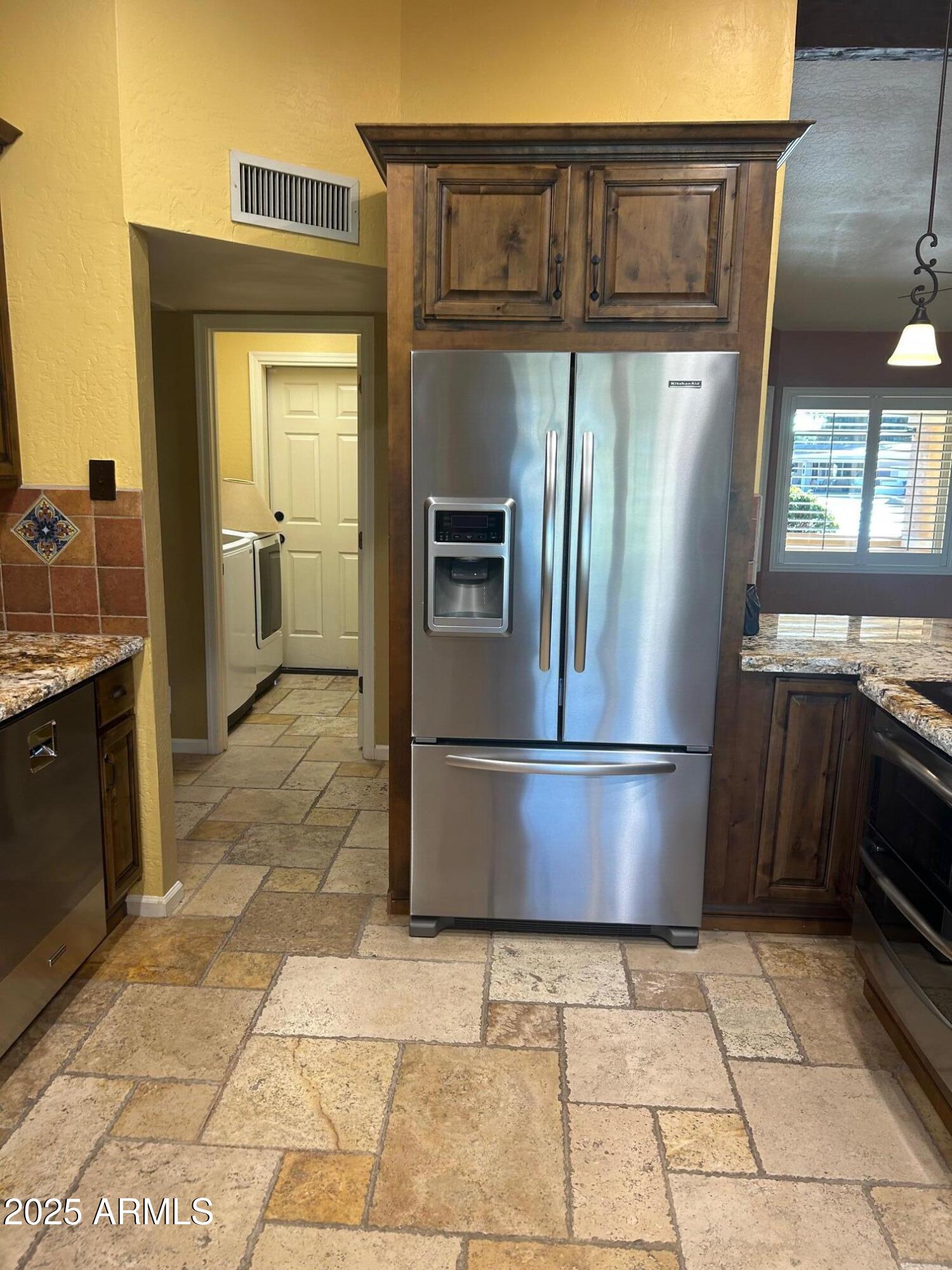 701 South Edgewater Drive Mesa, AZ 85208 - Photo 12 of 41 Another view of updated kitchen