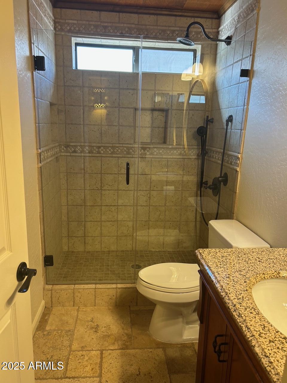 701 South Edgewater Drive Mesa, AZ 85208 - Photo 31 of 41 Secondary bath beautiful shower