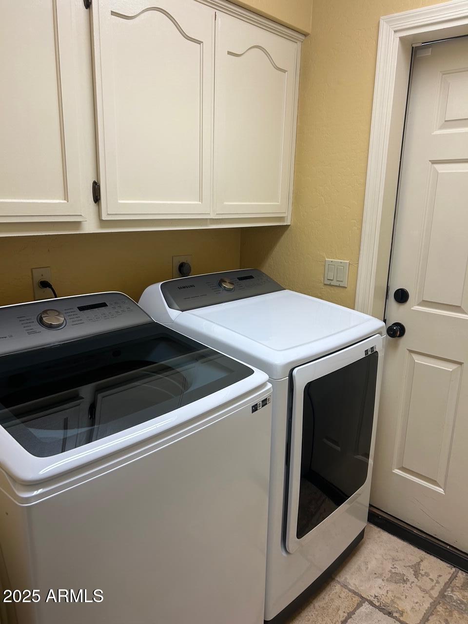 701 South Edgewater Drive Mesa, AZ 85208 - Photo 34 of 41 Laundry with Washer/Dryer