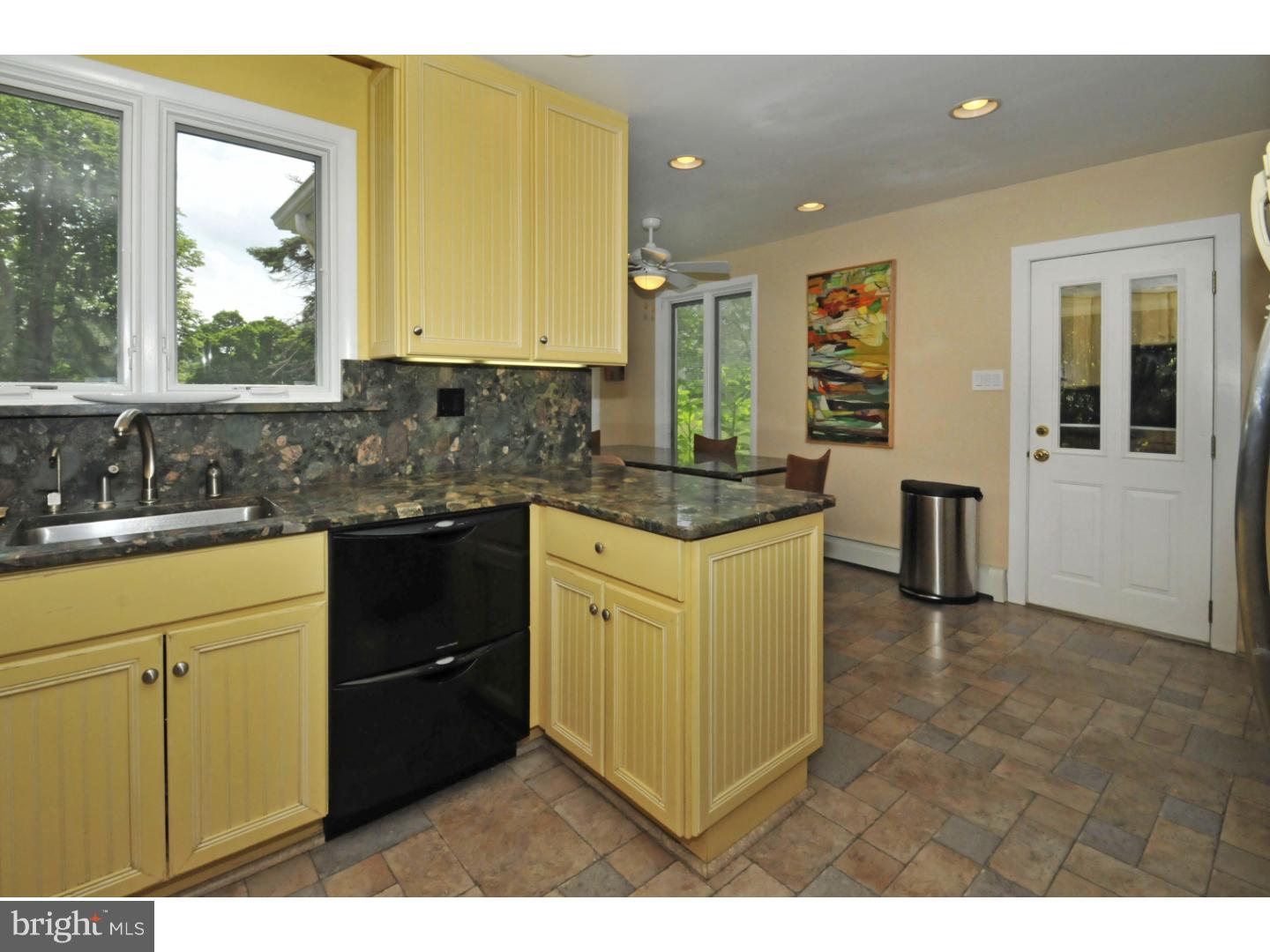 508 Ashbourne Road Cheltenham, PA 19012 - Photo 6 of 23 Kitchen