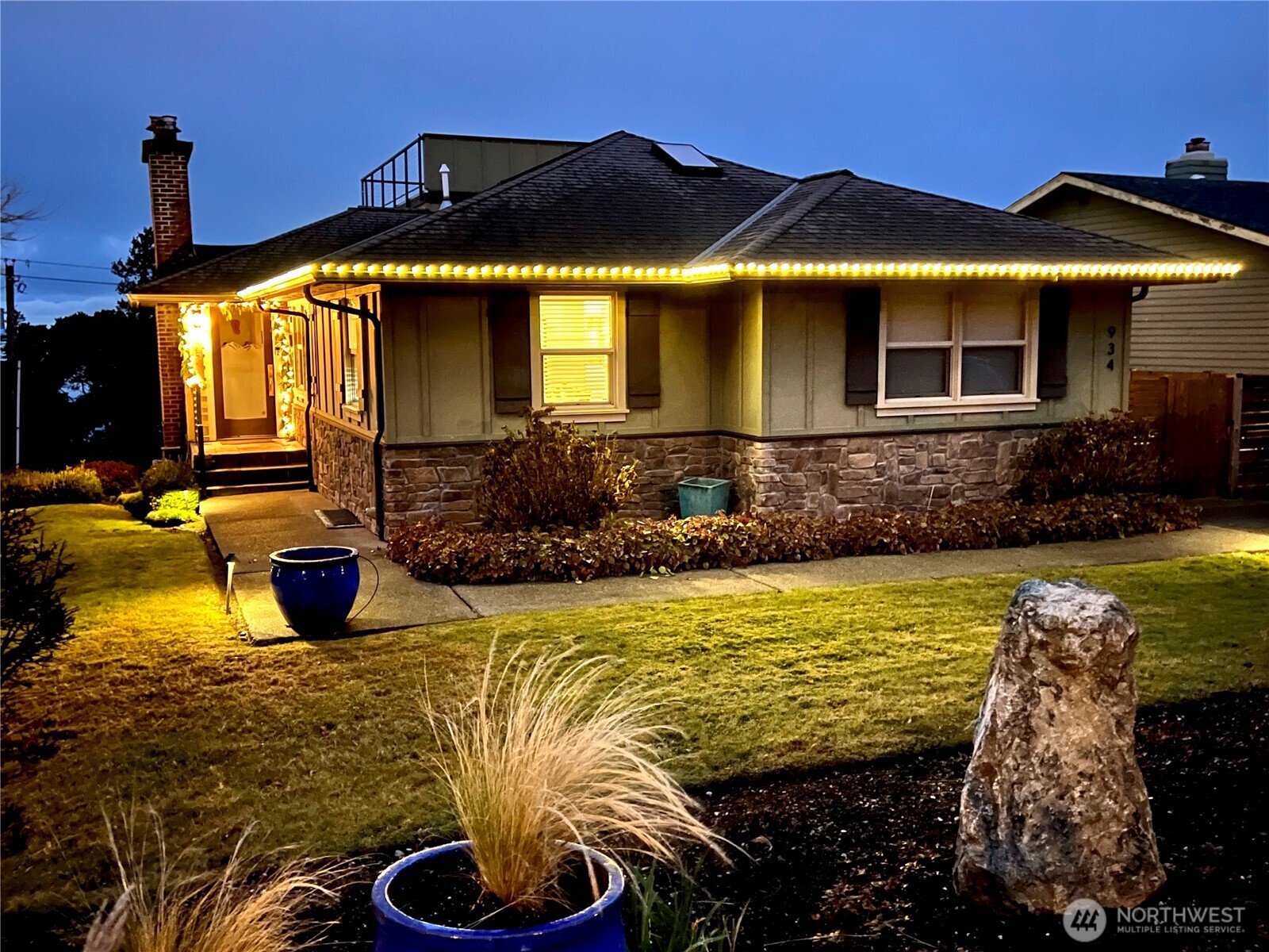 934 14th Street Bellingham, WA 98225 - Photo 2 of 40