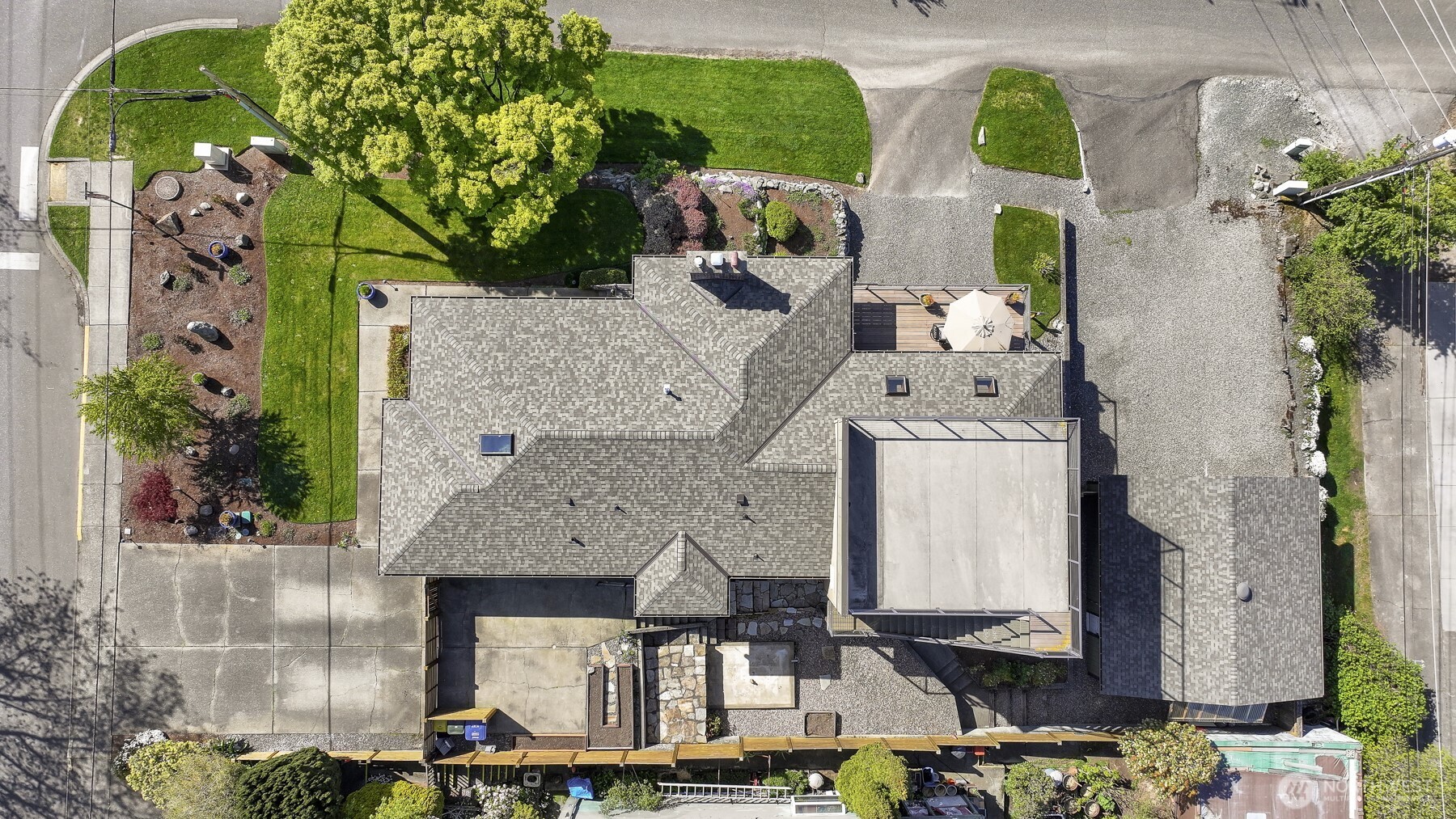 934 14th Street Bellingham, WA 98225 - Photo 7 of 40
