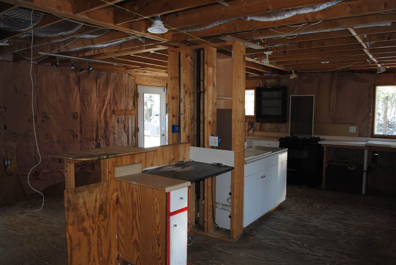 201 Long Hill Road Dover, NH 03820 - Photo 6 of 18 Gallery Image 6
