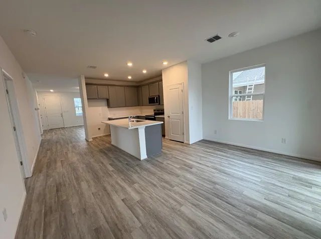 $299,000 | 103 Cherry Blossom Lane, Taylor, TX 76574