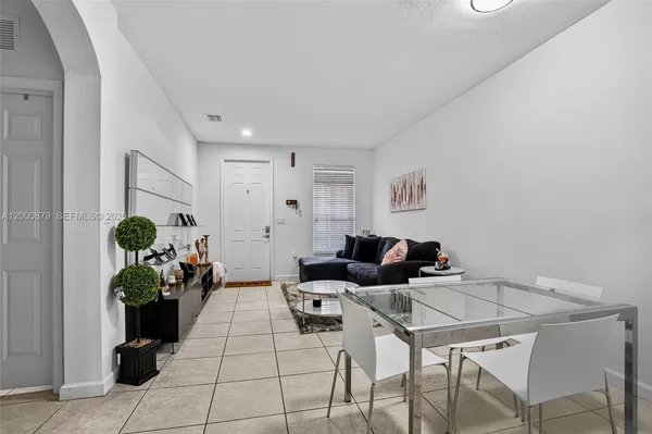 $3,200 | 9341 Southwest 171st Avenue, Miami, FL 33196