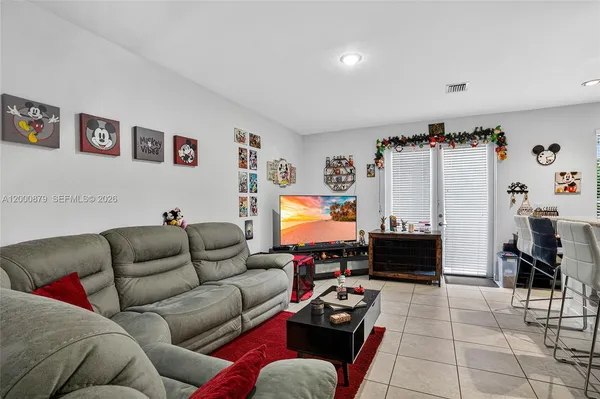 $3,200 | 9341 Southwest 171st Avenue, Miami, FL 33196