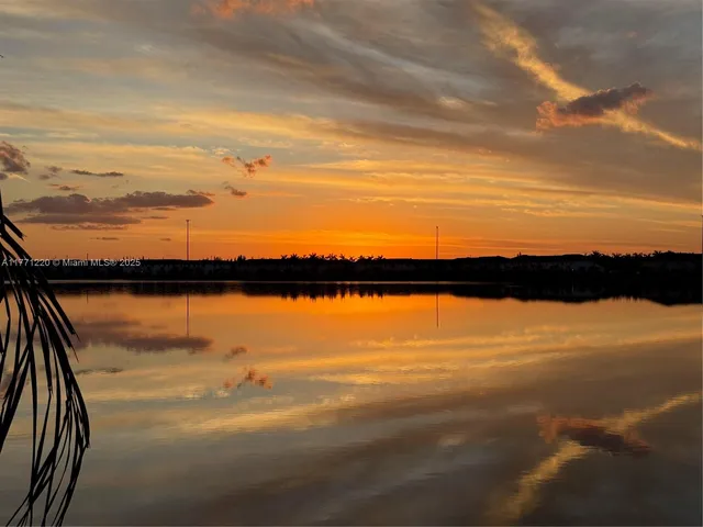 $1,180,000 | 15742 Northwest 88th Avenue, Miami Lakes, FL 33018