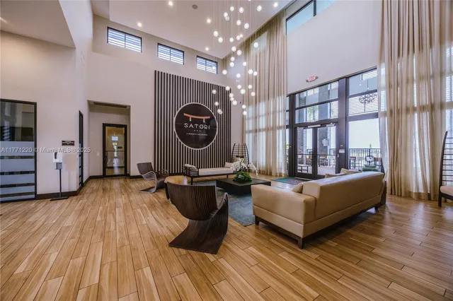 $1,180,000 | 15742 Northwest 88th Avenue, Miami Lakes, FL 33018