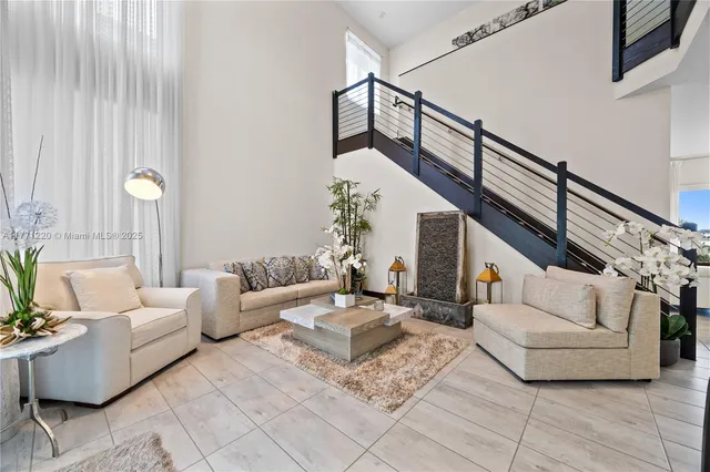 $1,180,000 | 15742 Northwest 88th Avenue, Miami Lakes, FL 33018