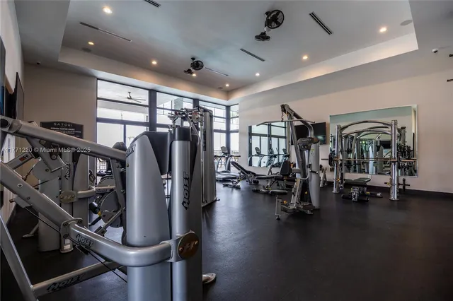 $1,180,000 | 15742 Northwest 88th Avenue, Miami Lakes, FL 33018