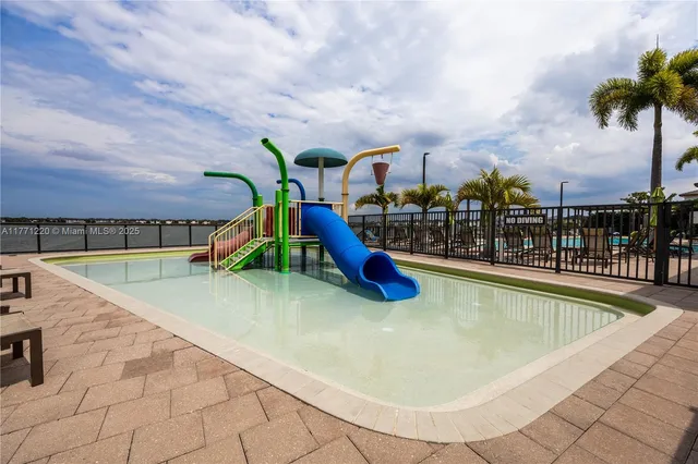 $1,180,000 | 15742 Northwest 88th Avenue, Miami Lakes, FL 33018