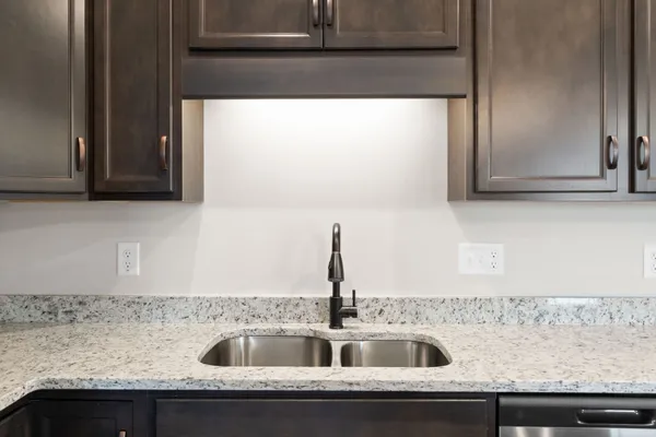 $1,595 | 338 Fallow Drive, Clarksville, TN 37040