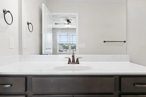 $1,595 | 338 Fallow Drive, Clarksville, TN 37040