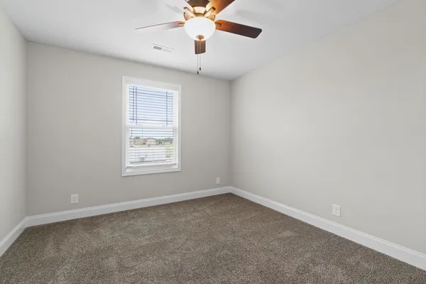 $1,595 | 338 Fallow Drive, Clarksville, TN 37040