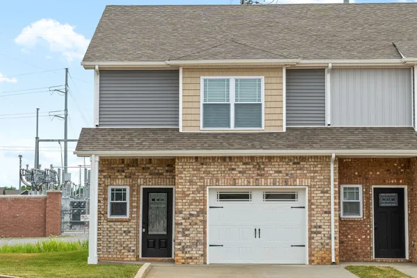 $1,595 | 338 Fallow Drive, Clarksville, TN 37040