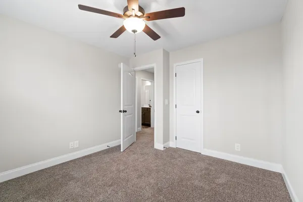 $1,595 | 338 Fallow Drive, Clarksville, TN 37040