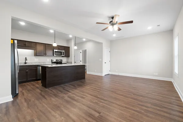 $1,595 | 338 Fallow Drive, Clarksville, TN 37040