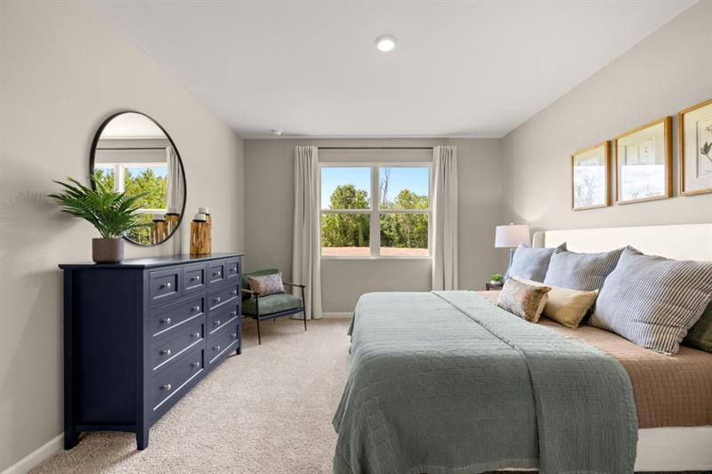 1 Babcock Drive Northeast Rome, GA 30165 - Photo 24 of 51 a bedroom with a bed and a potted plant