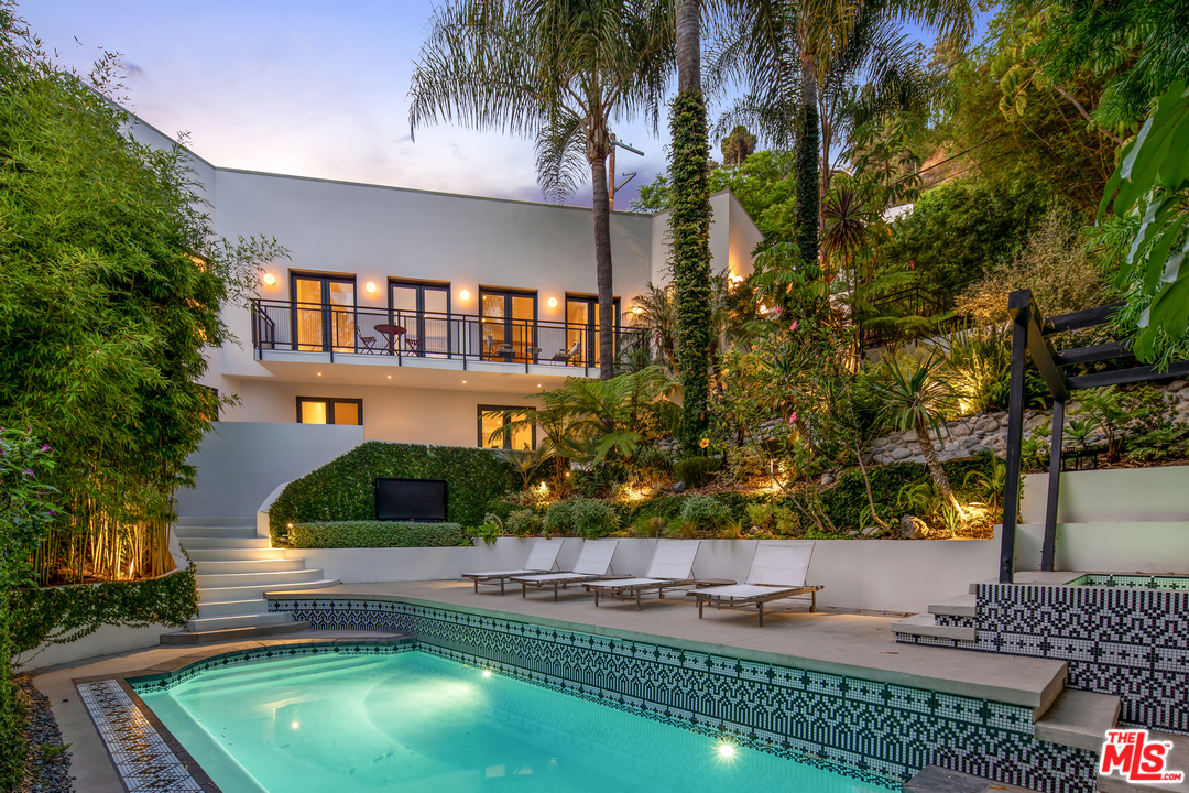 1660 Queens Road Los Angeles, CA 90069 - Photo 20 of 20 Gallery Image 20