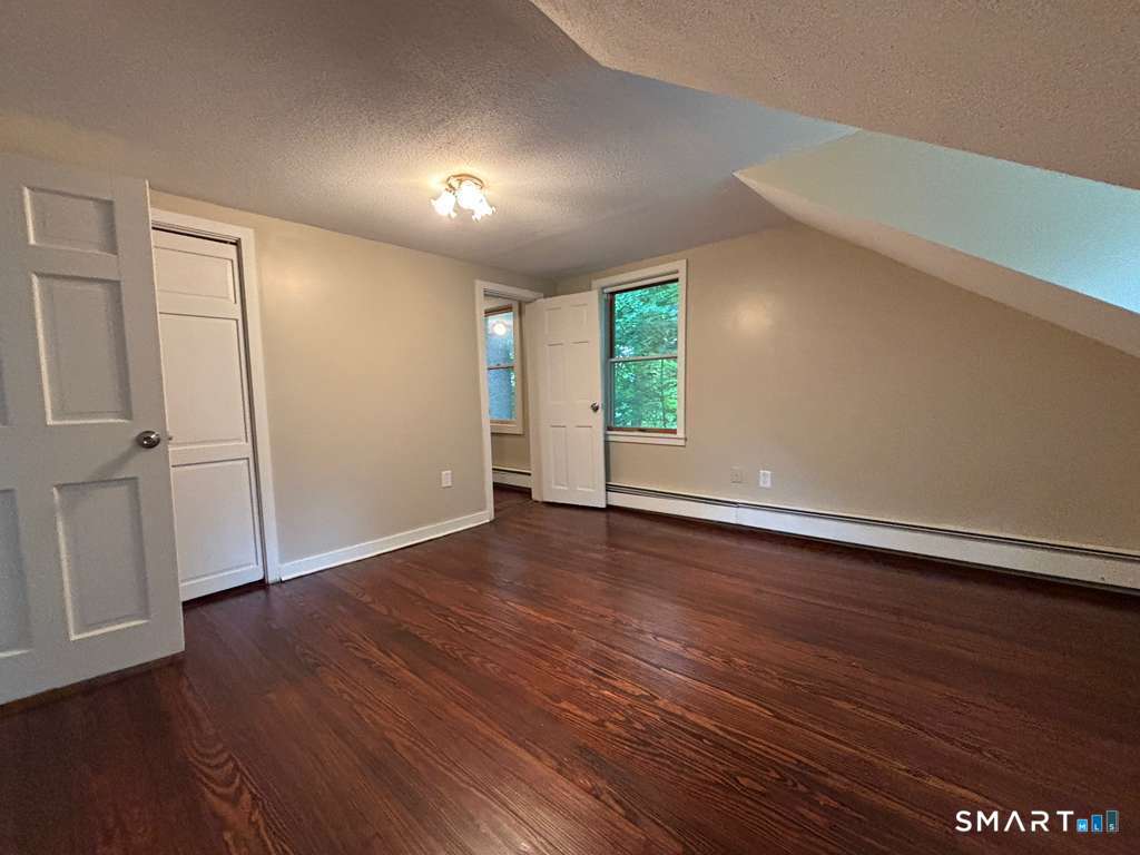 7 Seminary Road Simsbury, CT 06070 - Photo 7 of 19