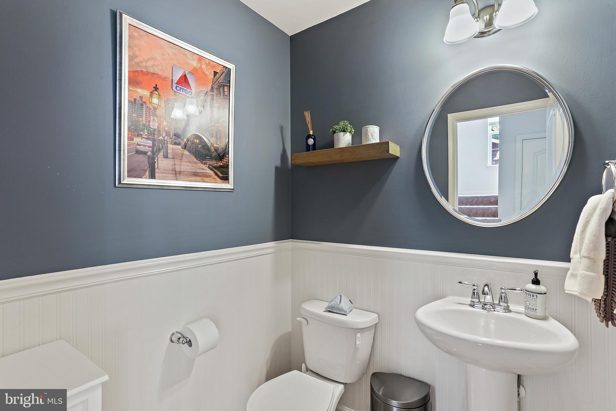 631 Severn Road Severna Park, MD 21146 - Photo 16 of 41 Powder Room on Main Level w/wainscoting