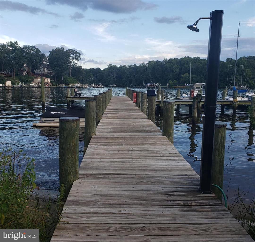 631 Severn Road Severna Park, MD 21146 - Photo 40 of 41 Communtiy Dock