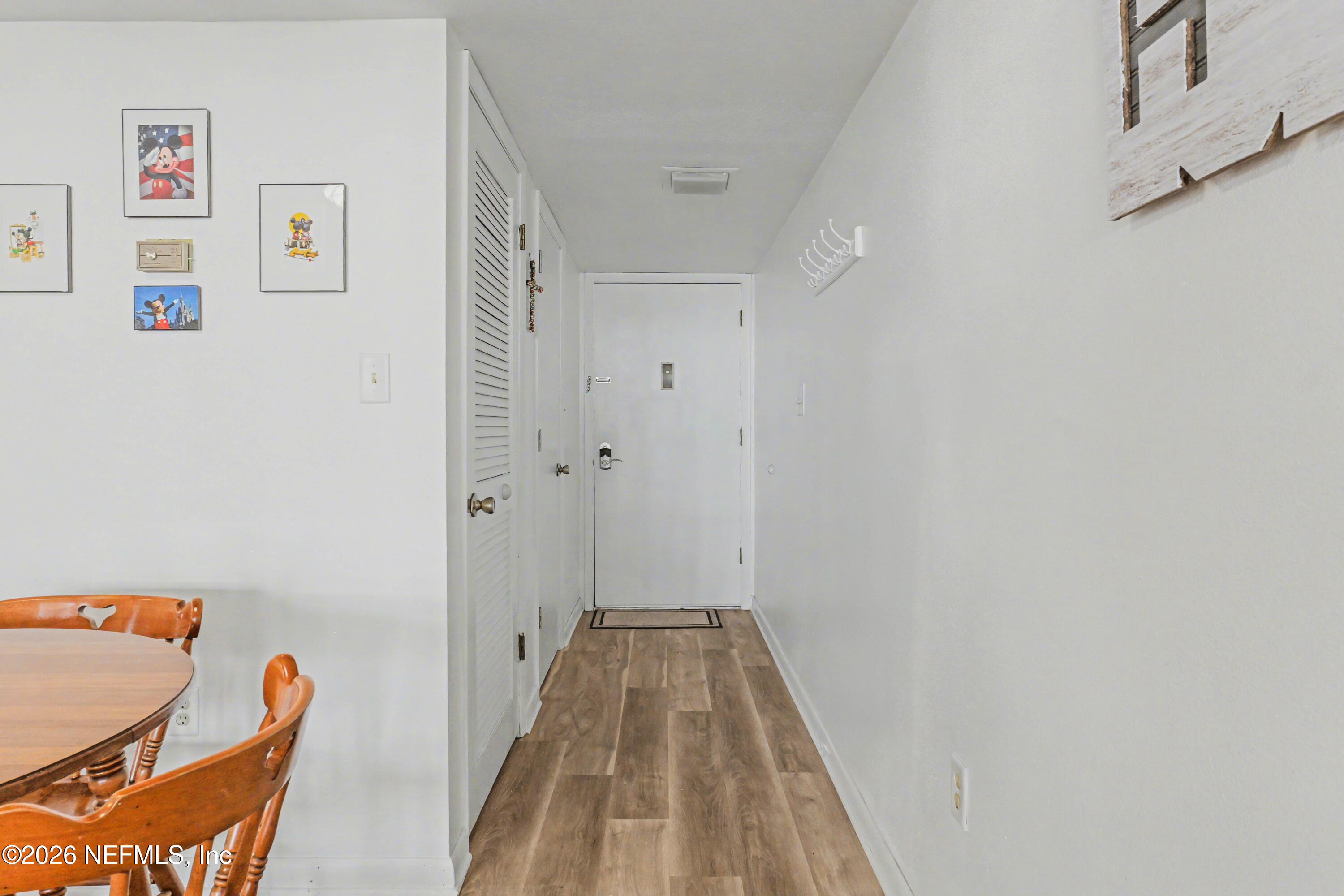 115 River Bend Road, Unit C Welaka, FL 32193 - Photo 4 of 44 entry hall