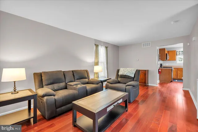 $289,900 | 121 11th Avenue, Pitman, NJ 08071