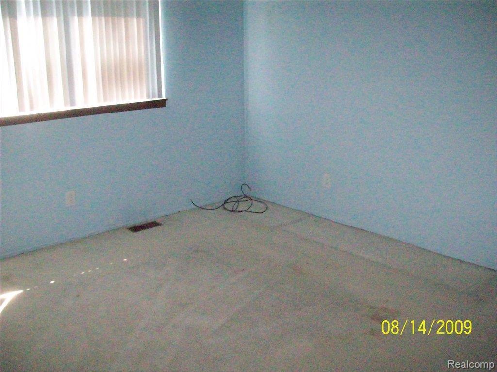 1908 Capac Road Allenton, MI 48002 - Photo 16 of 18 capac 1908 057