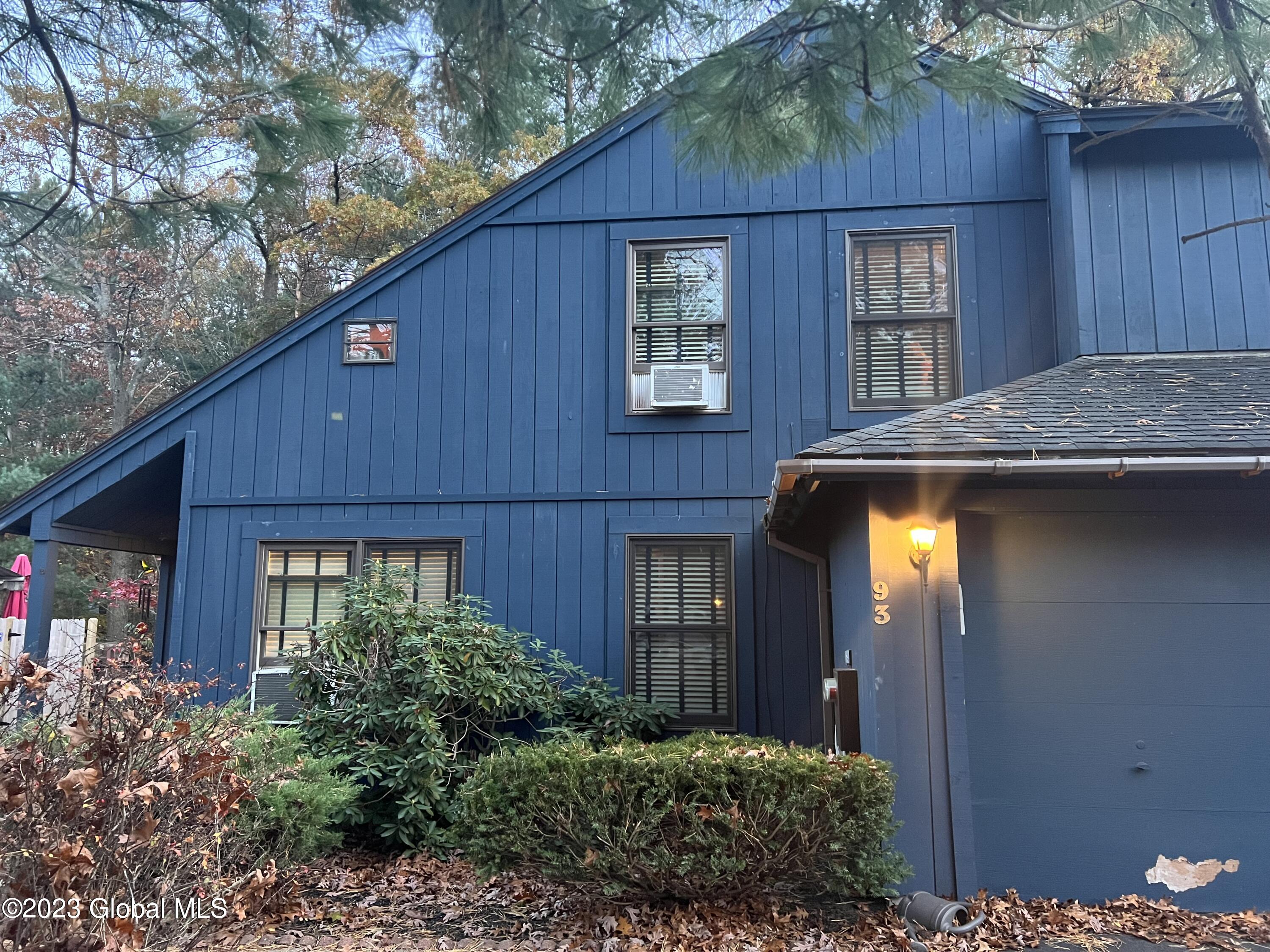 93 Thimbleberry Road Malta, NY 12020 - Photo 1 of 19 front from street