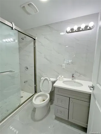 $3,450 | Undisclosed Address | Murray Hill - Flushing