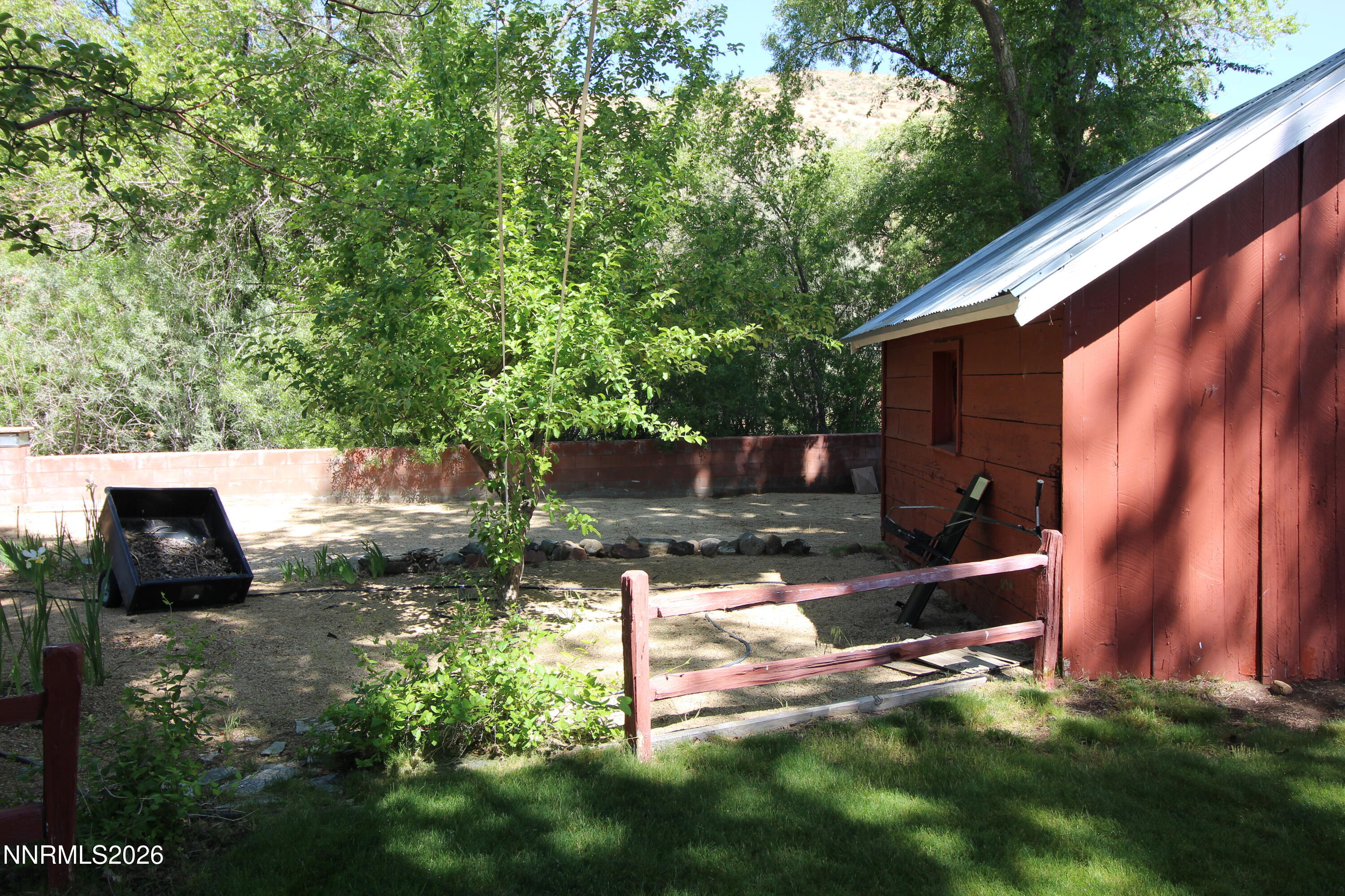 120 Andrew Lane Reno, NV 89521 - Photo 43 of 59 Backyard