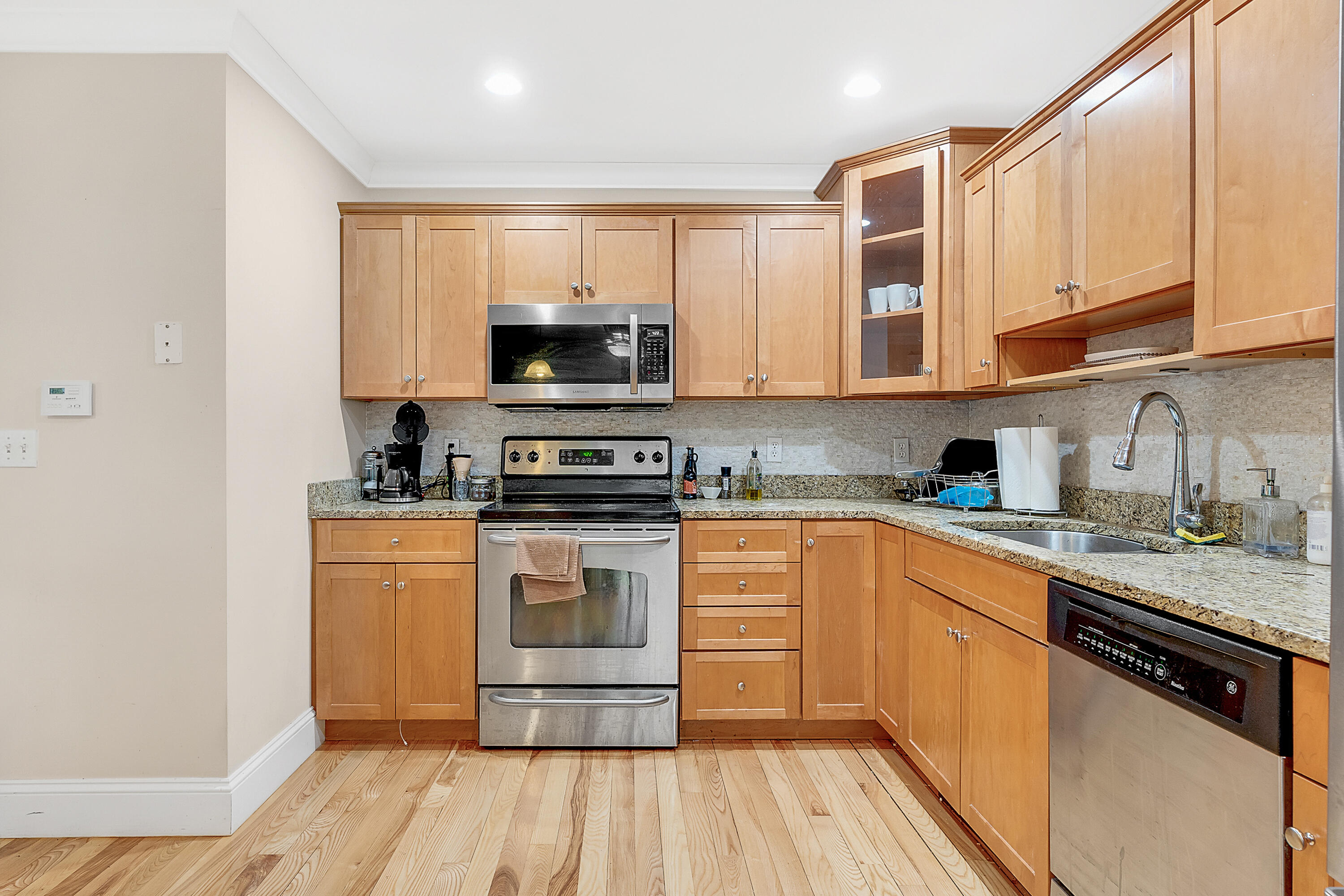145 Ridge Road, Unit 145 Portland, ME 04103 - Photo 10 of 37 145Ridge-7