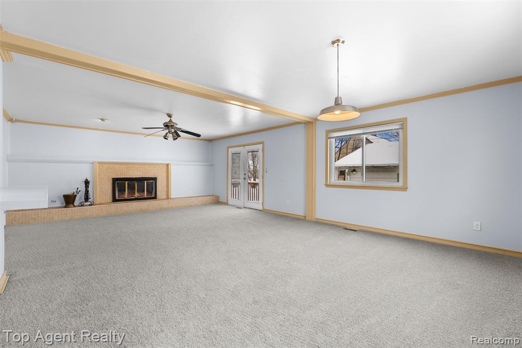 4948 Howe Road Wayne, MI 48184 - Photo 9 of 37