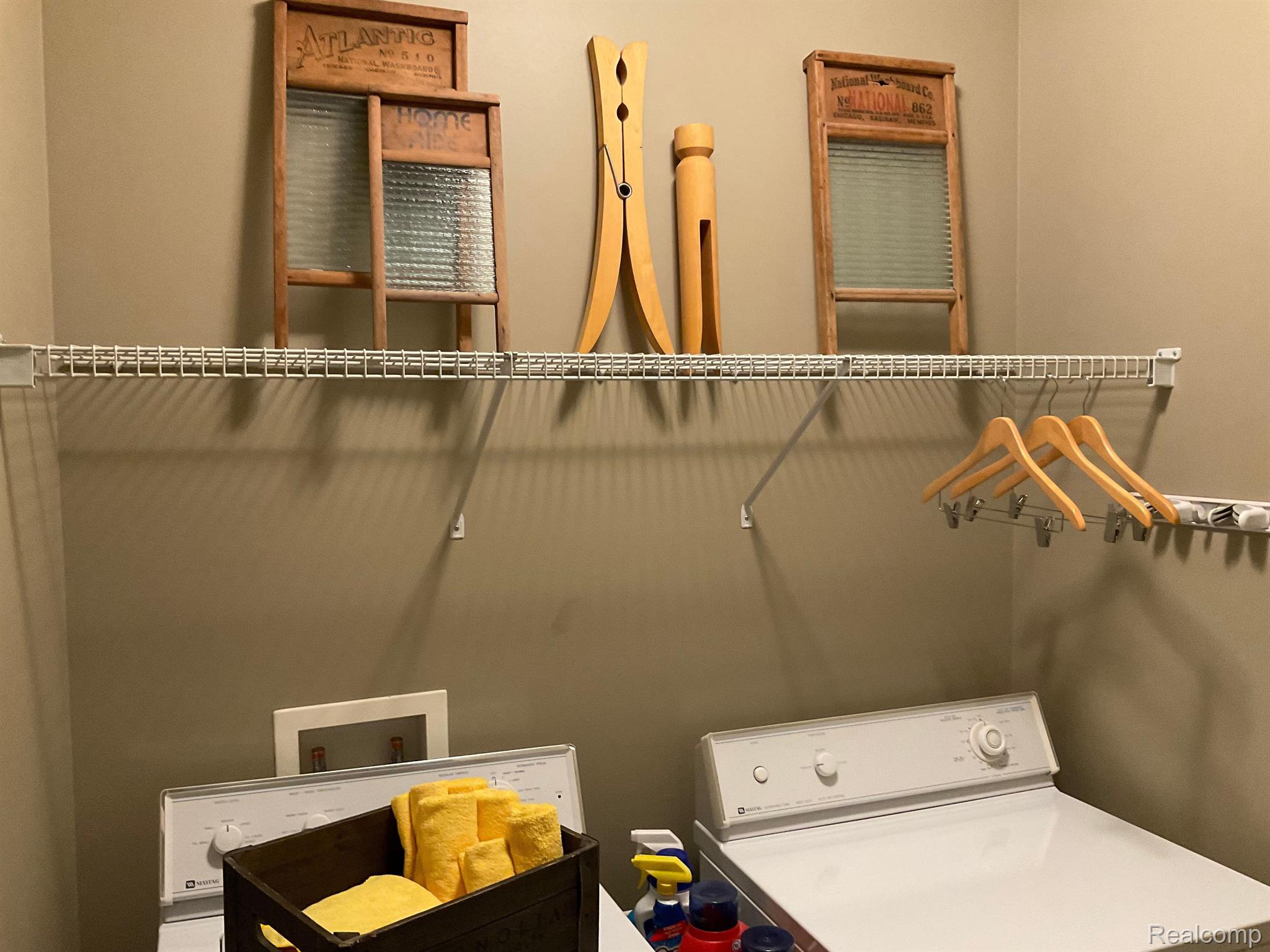49802 Potomac Road Canton, MI 48188 - Photo 43 of 47 1st floor laundry