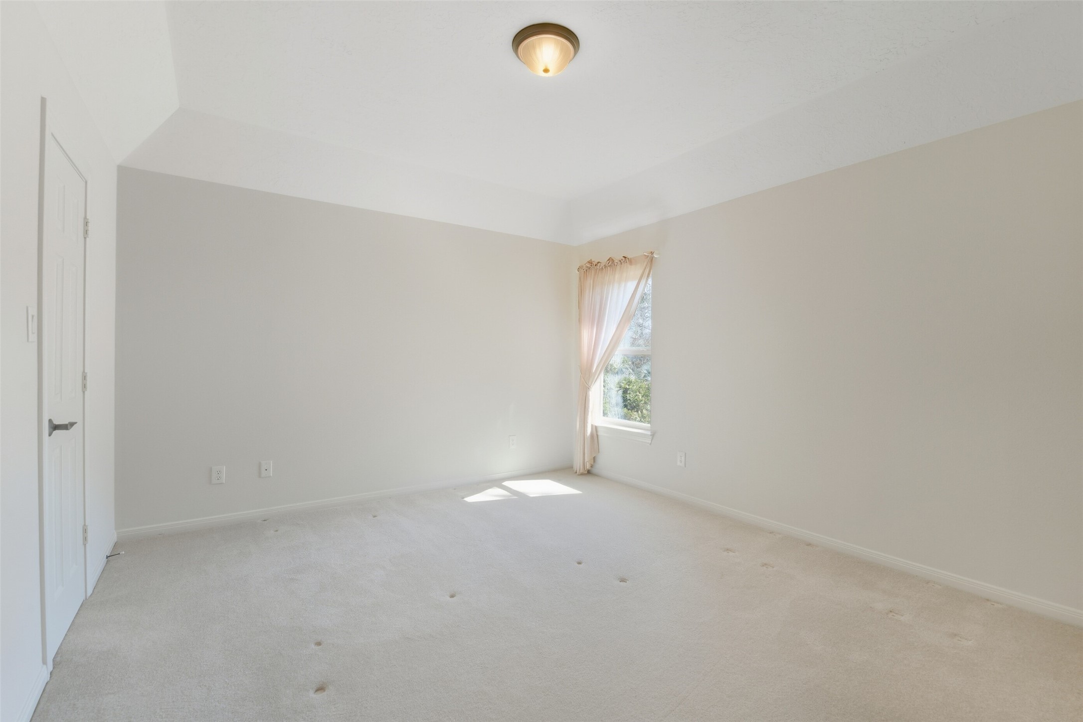 25295 Bull Ridge Drive Porter, TX 77365 - Photo 37 of 49 Bedroom 4 with Jack & Jill Bath