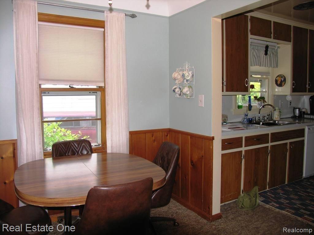 234 Chippewa Road Pontiac, MI 48341 - Photo 21 of 25 2013-06-29 13.25.31.jpg